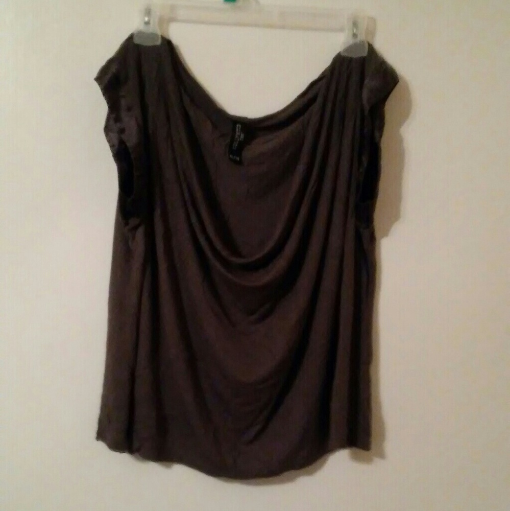 Gunmetal top